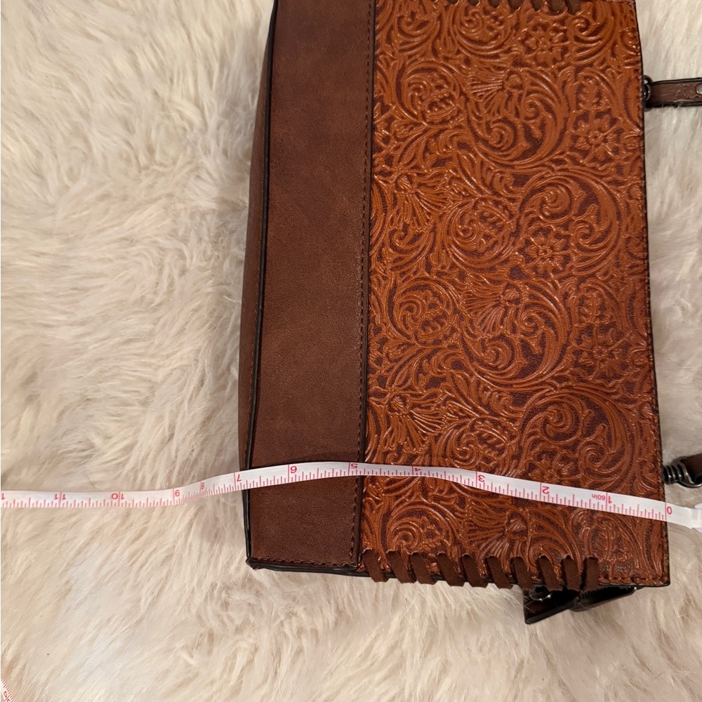 NWOT Justin Boots Brown Tooled Leather Crossbody Bag - Picture 6 of 7